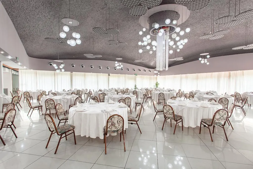 **** Hotel Color Punta Nord Village - Rimini Italy